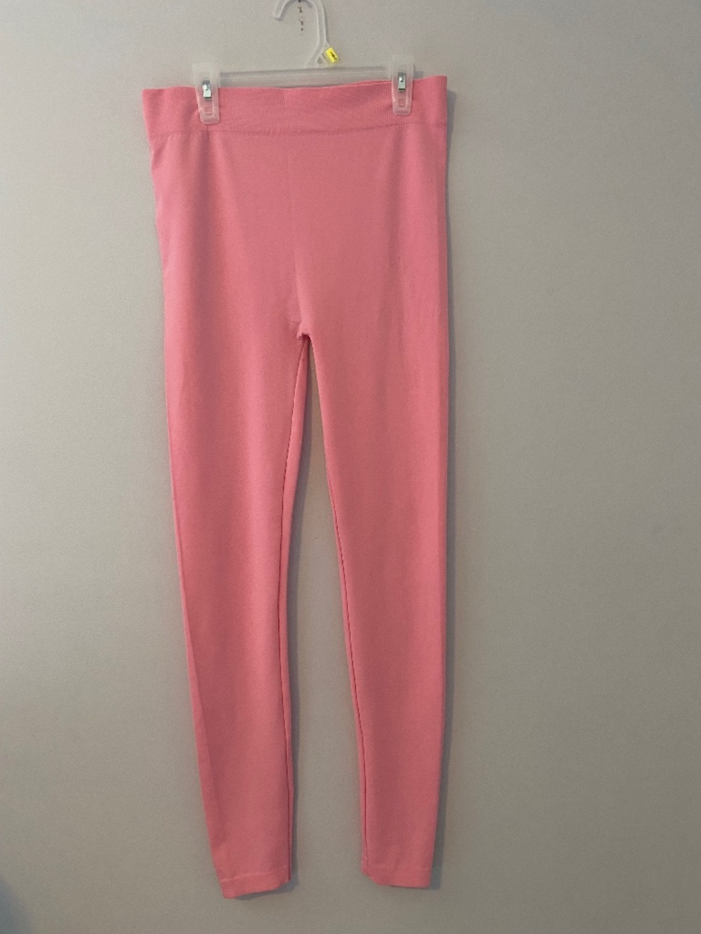 Carnival Collection pink leggings,